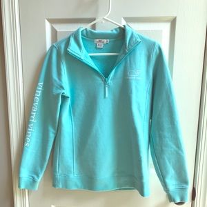 Vineyard Vines quarter zip sweatshirt